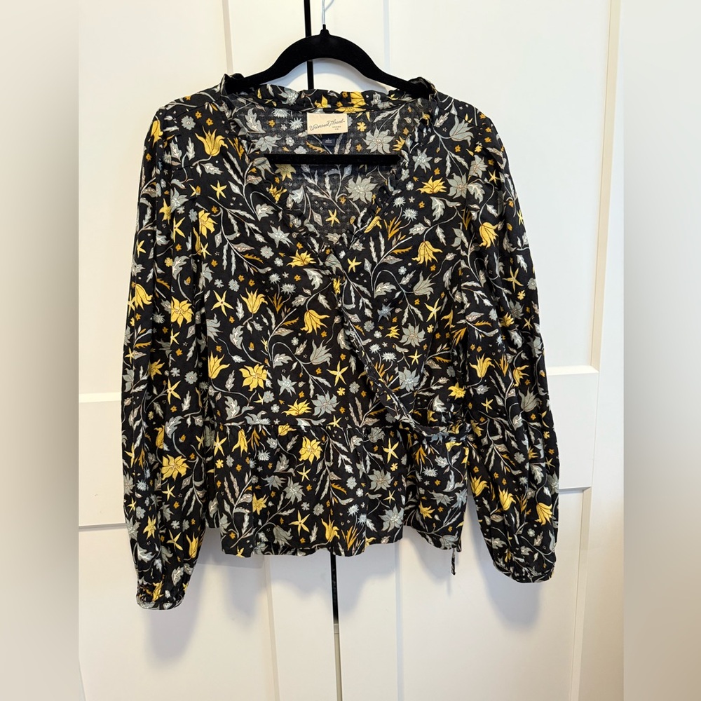 Universal Thread Black and Yellow Floral Blouse